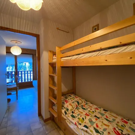 Appartamento Confortable Avec Coin Montagne Et Parking à - Fr-1-693-59