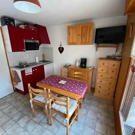 Confortable Avec Coin Montagne Et Parking à - Fr-1-693-59 Appartamento Châtel